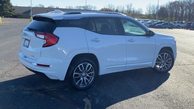 2022 GMC Terrain Denali 8