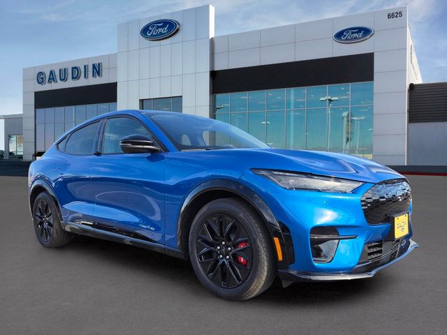 2025 Ford Mustang-Mach-e Premium's photo