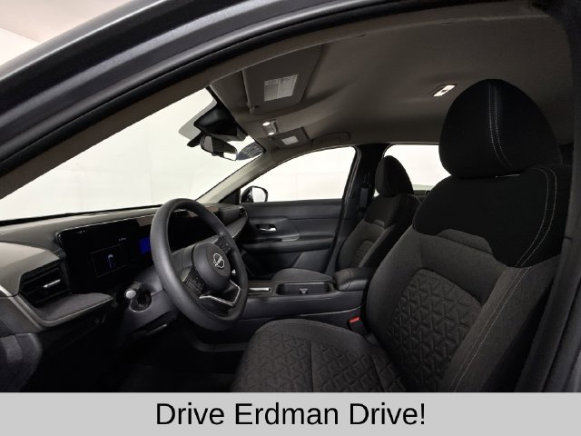 Used 2026 Nissan Kicks SUV