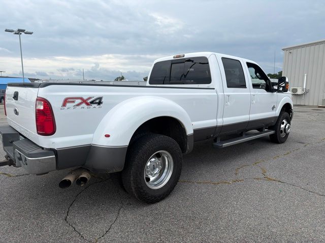 Used 2012 White Ford Lariat image 5