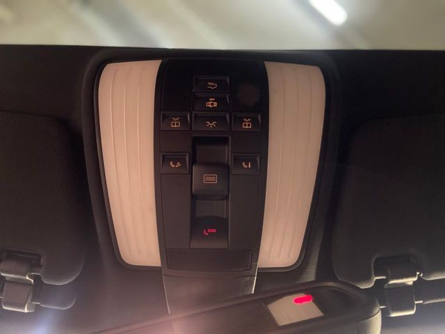 2011 Mercedes-Benz E 350 thumbnail 29