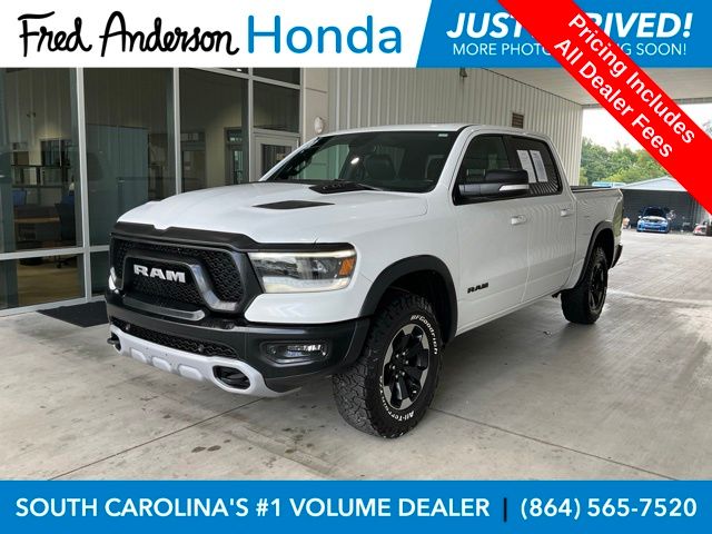 Bright White Clearcoat 2020 RAM 1500 Pickup Truck Four-Wheel Drive 8-Speed Automatic