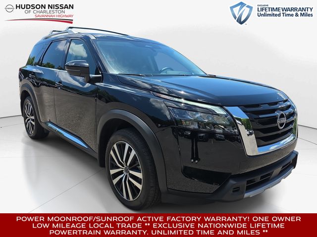 Super Black 2025 Nissan Pathfinder SUV / Crossover All-Wheel Drive 9-Speed Automatic