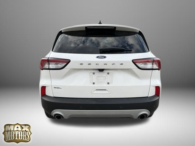 2021 Ford Escape SEL 9