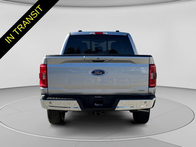 Used 2023 Silver Ford XLT image 4