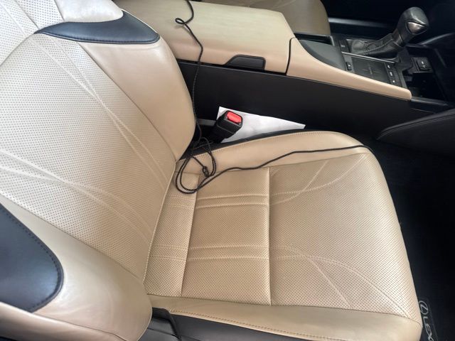 Used 2020 Lexus ES Sedan