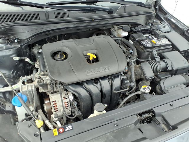 2023 Kia Forte - Image 18