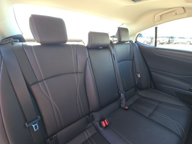 2023 Lexus ES 350 Luxury:B01893