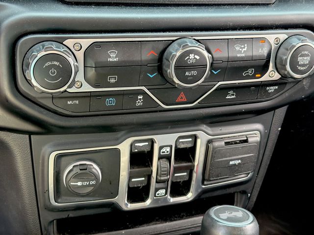 Used 2022 White Jeep Unlimited Sahara 4xe image 13