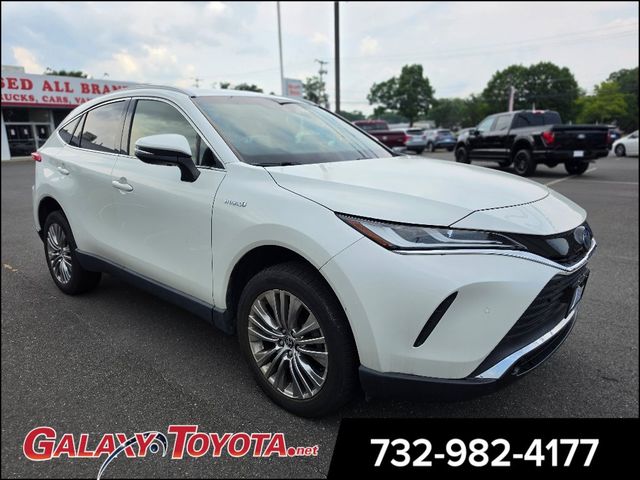 White (Blizzard Pearl) 2021 Toyota Venza SUV / Crossover All-Wheel Drive Continuously Variable Transmission