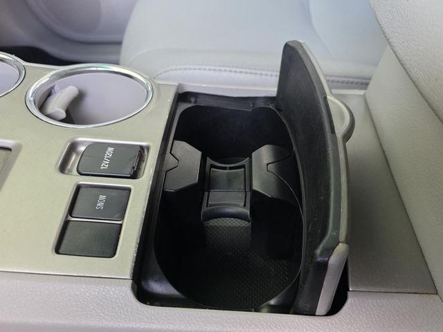 Used 2012 Toyota Highlander SUV