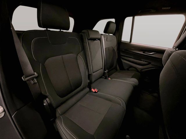 2025 Jeep Grand Cherokee Laredo X Gray at South Hills CDJR