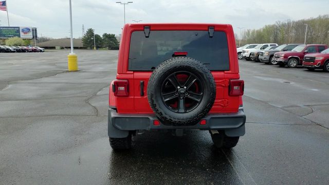 2022 Jeep Wrangler Unlimited Sahara Altitude 7