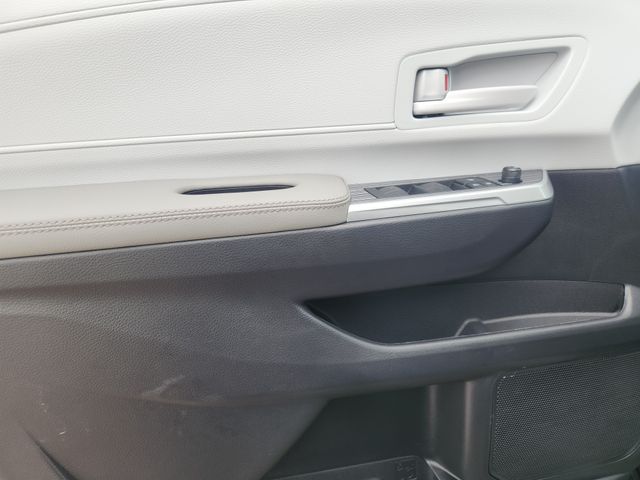 New 2026 Toyota Sienna Van