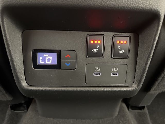 2025 Everest White Pearl Nissan Rogue Platinum FWD SUV