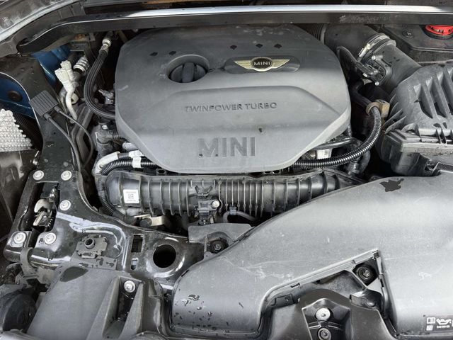 Used 2017 Blue MINI Base image 13