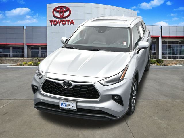 2021 Toyota Highlander XLE 39