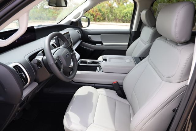 2026 Ford Expedition Max Active - 11