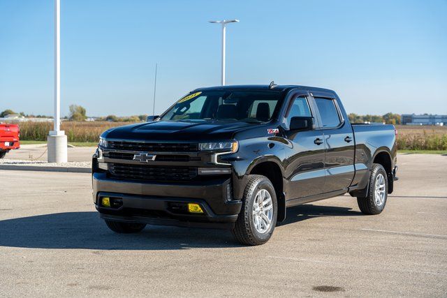 2021 Chevrolet Silverado 1500 RST 3