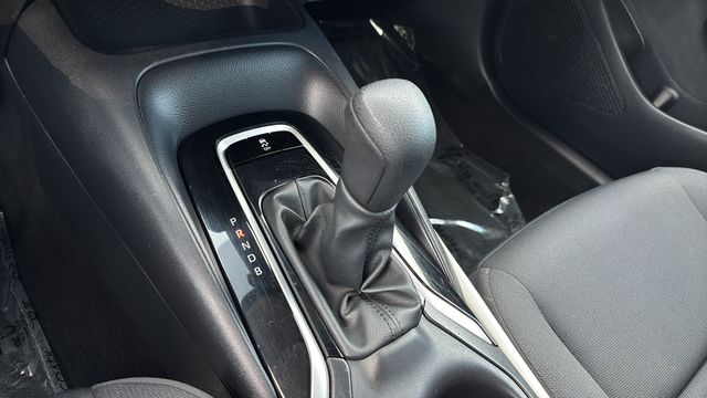 Used 2024  Toyota LE image 28