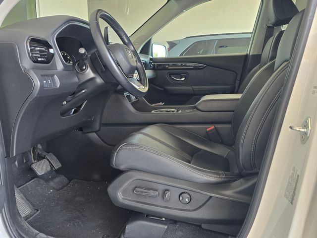 Certified Used 2023 Platinum White Honda Touring image 16
