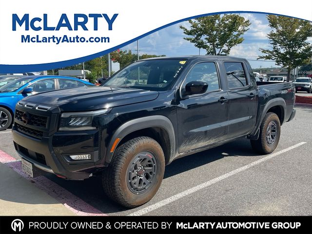 Super Black 2026 Nissan Frontier Pickup Truck Four-Wheel Drive 9-Speed Automatic Overdrive