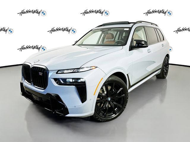 2025 BMW X7 M60i 41