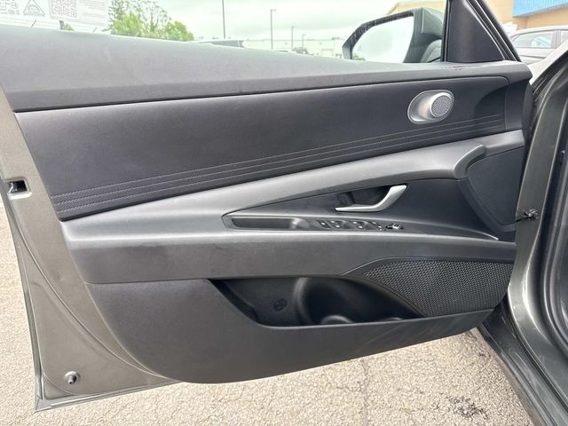 2024 Hyundai Elantra SEL - Photo 25