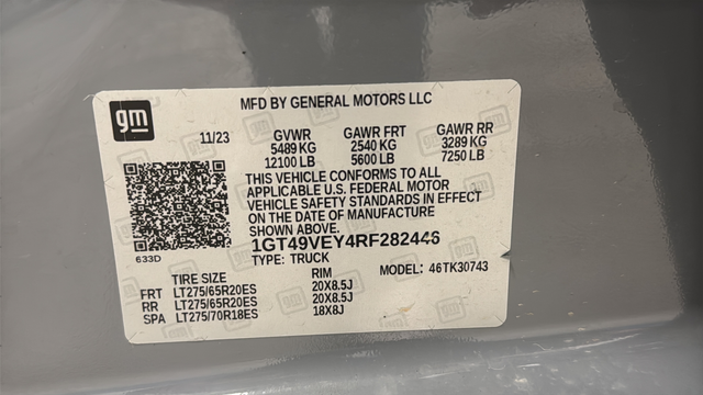 Used 2024 Thunderstorm Gray GMC AT4 image 28