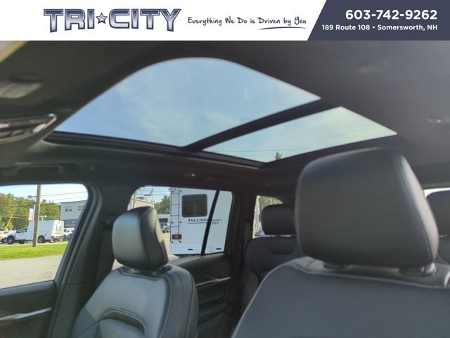 2025 Jeep Grand Cherokee Limited photo 19