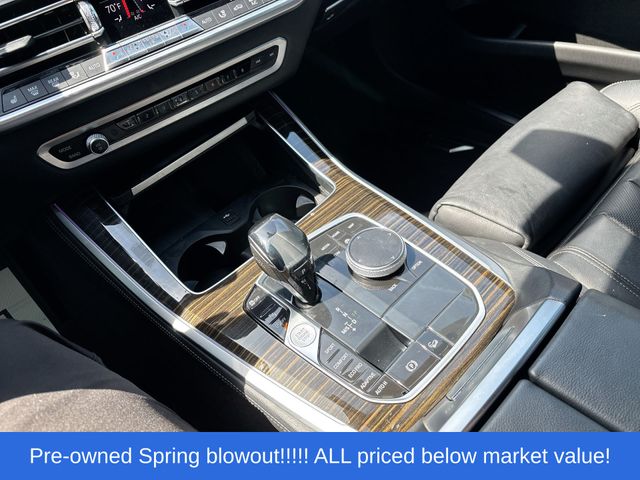 Used 2020 Black BMW xDrive40i image 28
