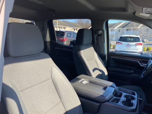 used 2025 Chevrolet Silverado 1500 car, priced at $40,329