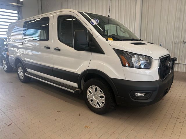 2024 Ford Transit Cargo 250 Low Roof LB RWD