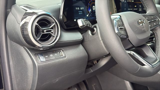 new 2026 Chevrolet Equinox car, priced at $36,215