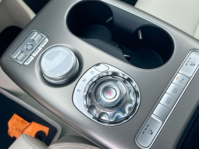 2025 Genesis GV60 Standard 15