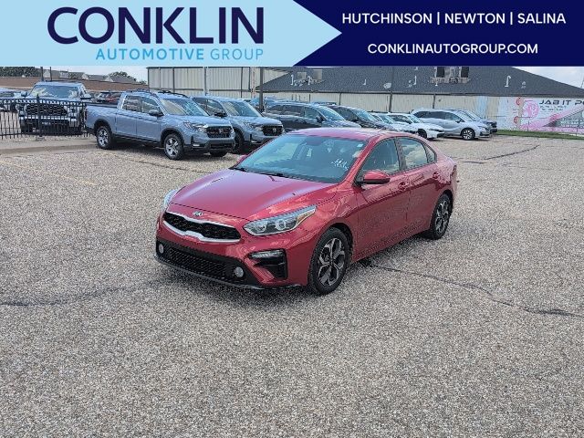 Currant Red 2019 Kia Forte Sedan Front-Wheel Drive Continuously Variable Transmission