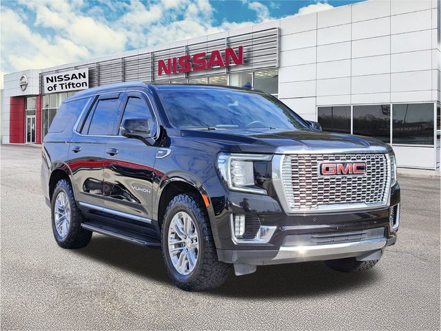 2021 GMC Yukon SLT's photo