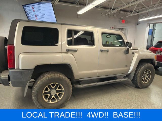 Boulder Gray Metallic 2007 Hummer H3 SUV / Crossover 4-Speed Automatic Overdrive