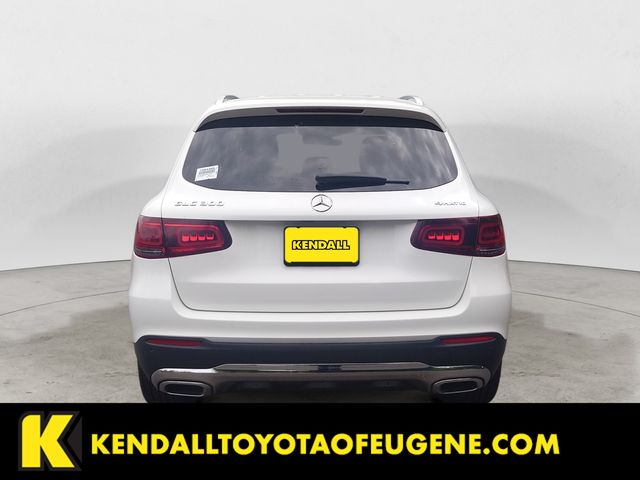 Used 2022 White Mercedes-Benz GLC 300 image 4