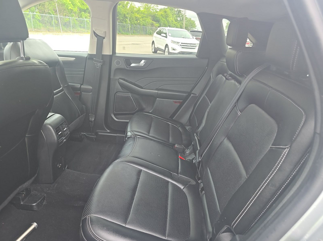 2022 Silver Metallic Ford Escape Plug-In Hybrid SEL FWD SUV