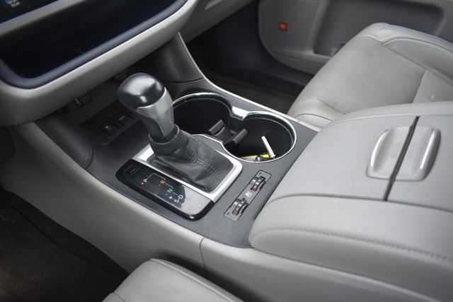 Used 2016 Toyota Highlander SUV
