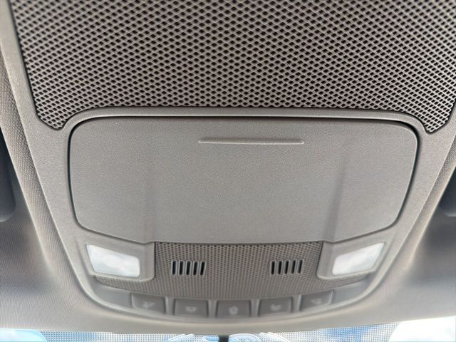 Used 2017 Brown Ford XLT image 25