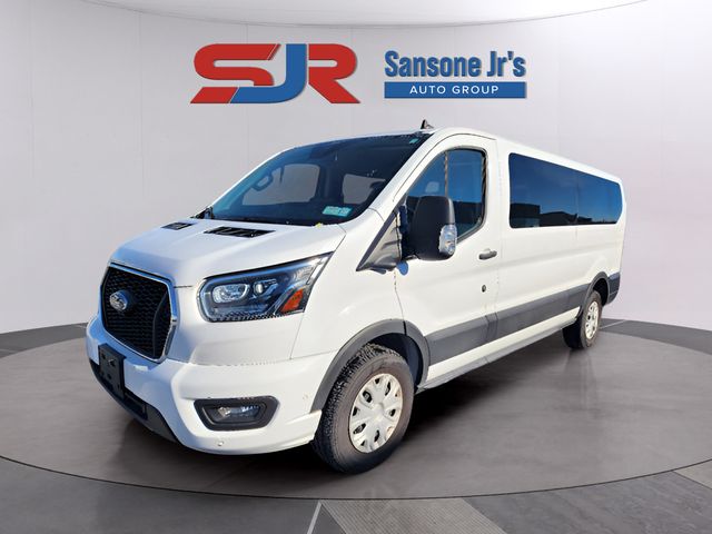 2023 Ford Transit Passenger 350 XLT Low Roof LB RWD