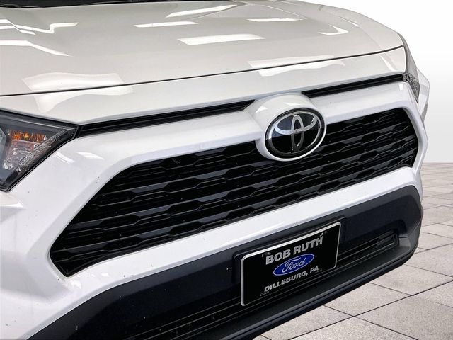 2021 Toyota RAV4 LE White at Sutliff Volkswagen