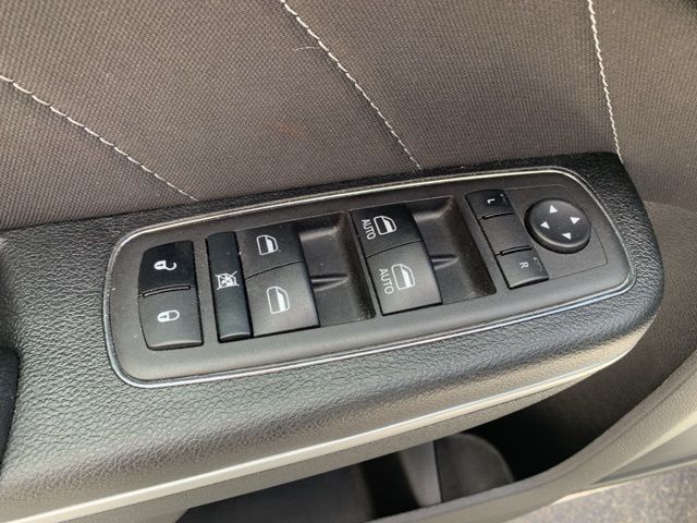 2023 Dodge Charger SXT photo