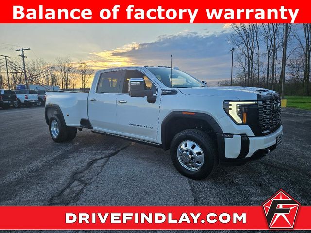 White Frost 2025 GMC Sierra 3500HD Denali Ultimate Crew Cab 4WD Pickup Truck Four-Wheel Drive Automatic