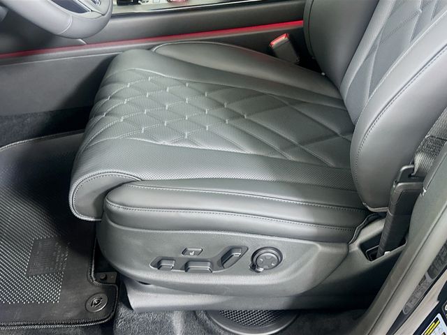 Thumbnail: 2026 Genesis GV80 - 21