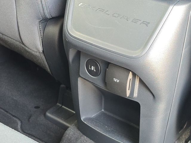 2025 Ford Explorer Active:B02488