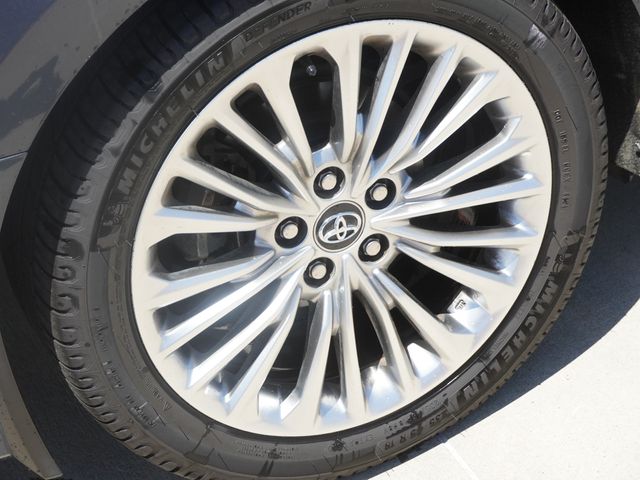 Used 2020 Toyota Avalon Sedan