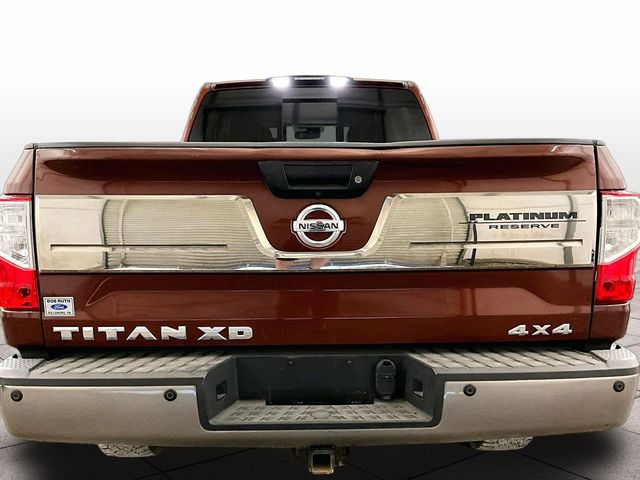 2016 Nissan Titan XD Platinum Reserve - 4